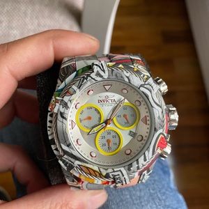 Invicta Bolt Zeus
